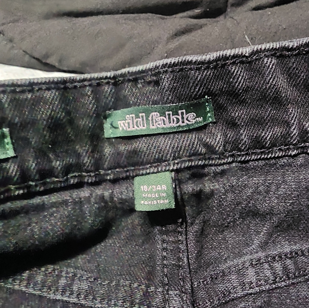 Wild fable black disressed denim jeans size 18 - Picture 2 of 4